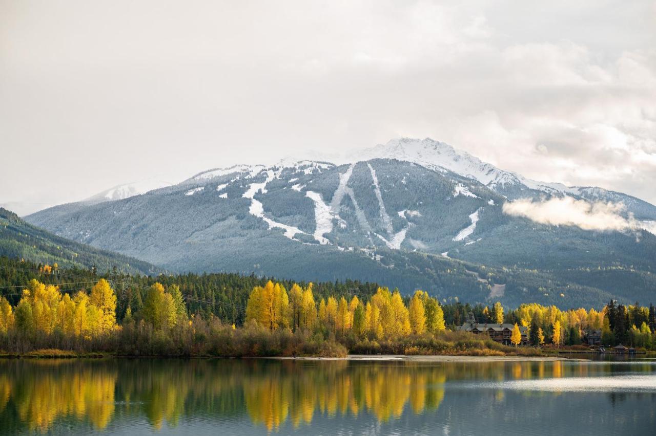 Perfect Upper Village Ski In-Ski Out Location Whistler Exterior photo